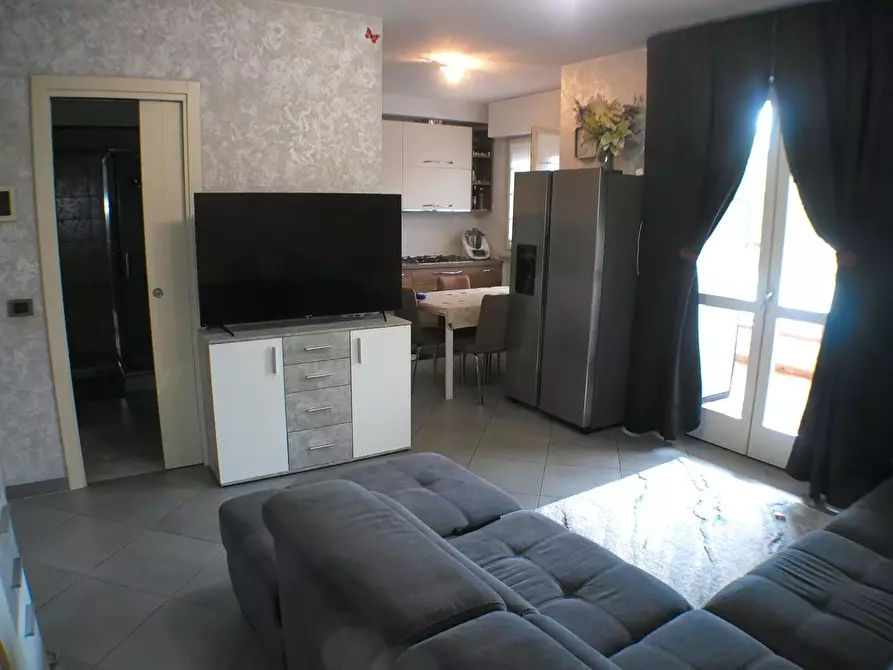 Immagine 15 di Appartamento in vendita  a Carrara