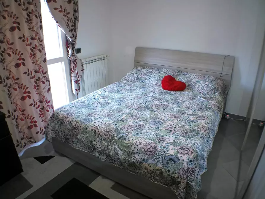 Immagine 6 di Appartamento in vendita  a Carrara