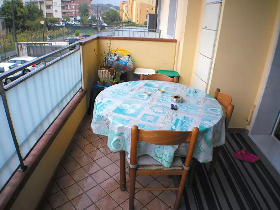 Immagine 5 di Appartamento in vendita  a Carrara