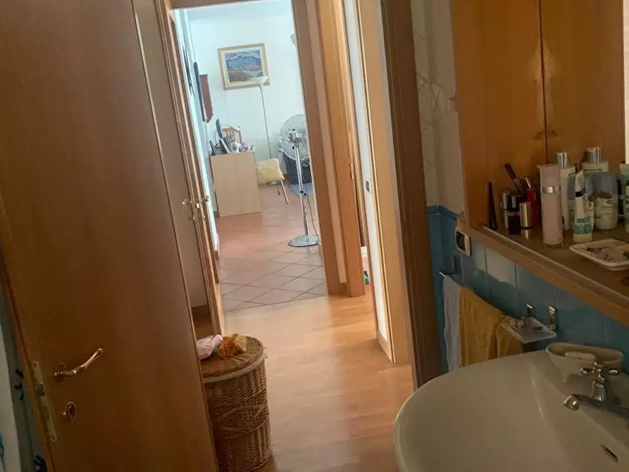 Immagine 2 di Appartamento in affitto  a Pontedera