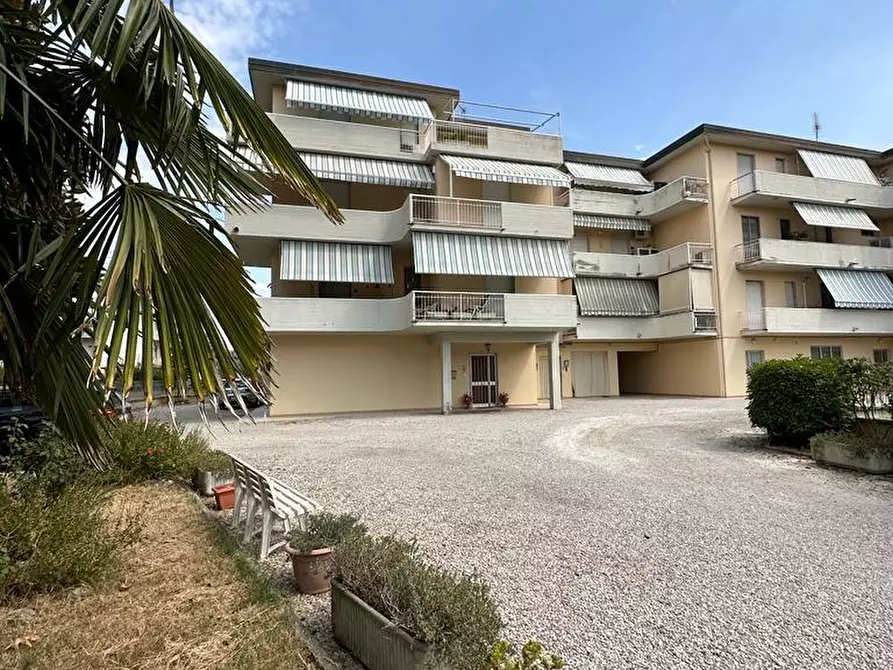 Immagine 12 di Appartamento in vendita  a Castelfiorentino