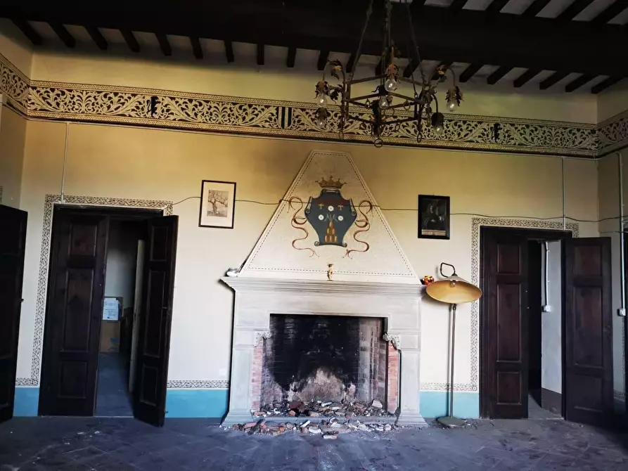 Immagine 4 di Villa in vendita  a Collesalvetti