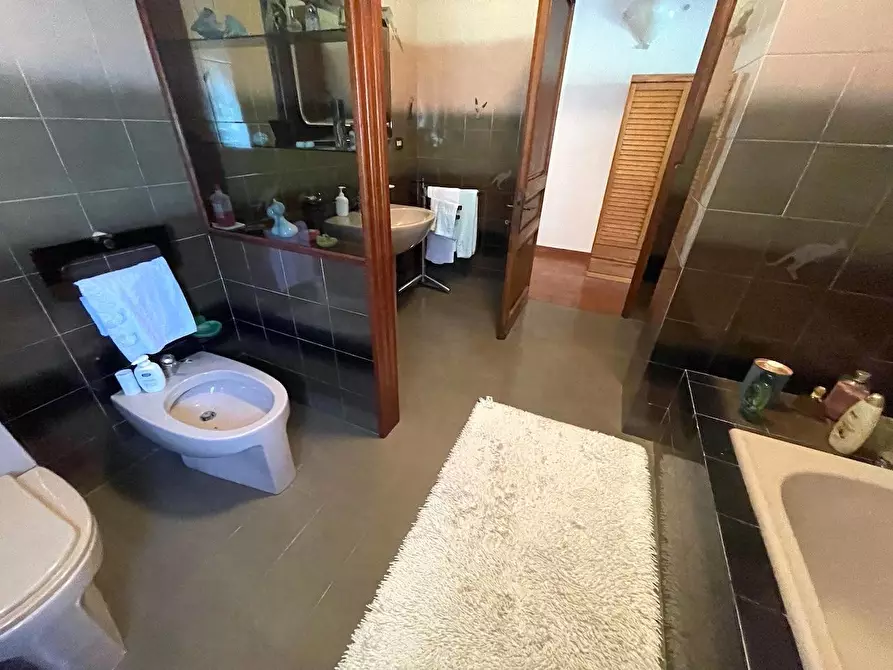 Immagine 34 di Casa indipendente in vendita  a Fivizzano