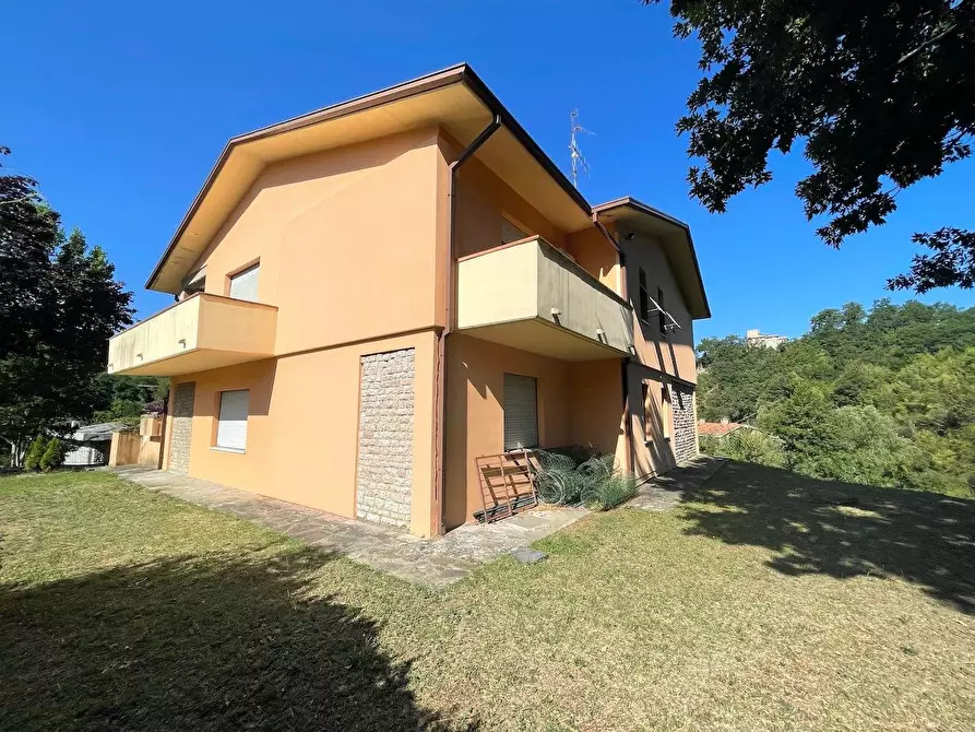 Immagine 4 di Casa indipendente in vendita  a Fivizzano