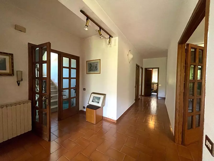 Immagine 13 di Casa indipendente in vendita  a Fivizzano