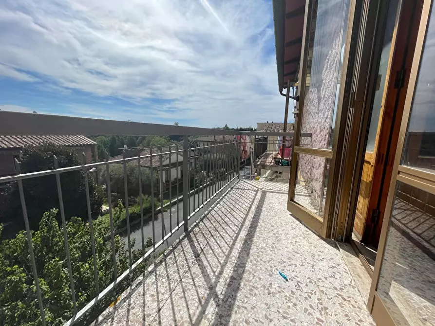 Immagine 4 di Appartamento in vendita  a Sovicille