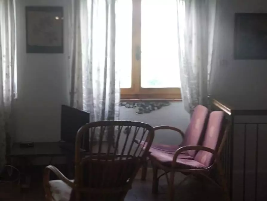 Immagine 19 di Porzione di casa in vendita  a Semproniano