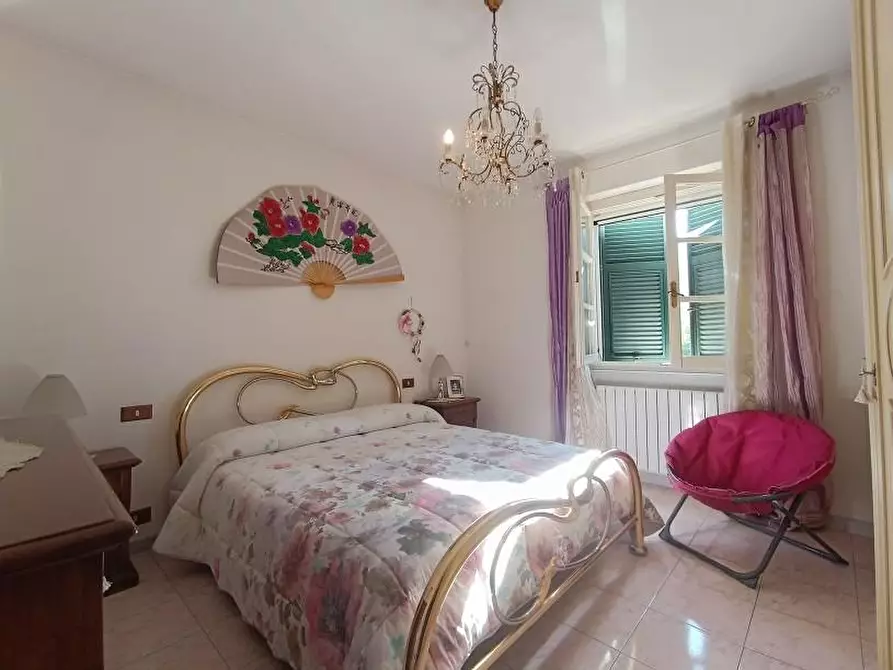 Immagine 13 di Villetta a schiera in vendita  a Carrara