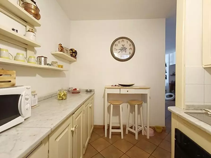 Immagine 21 di Villetta a schiera in vendita  a Carrara