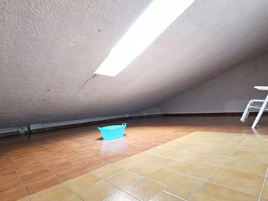 Immagine 17 di Appartamento in vendita  a Massa