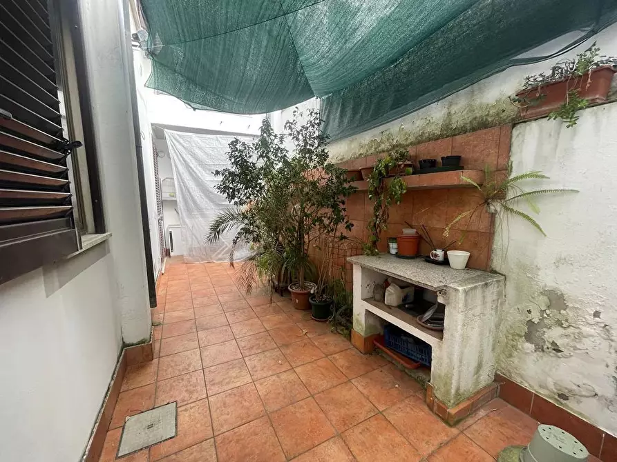 Immagine 12 di Villa in vendita  a Viareggio