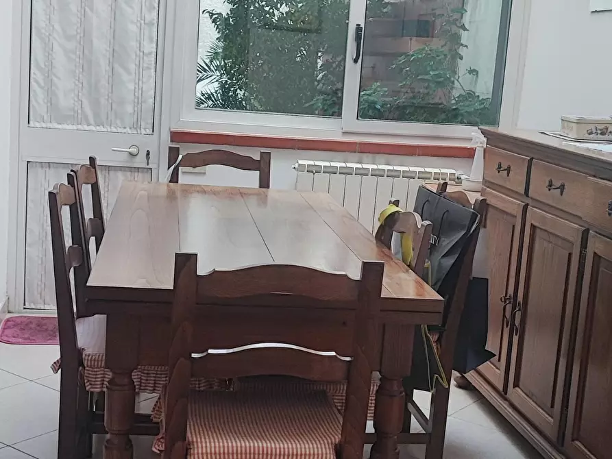 Immagine 8 di Villa in vendita  a Viareggio