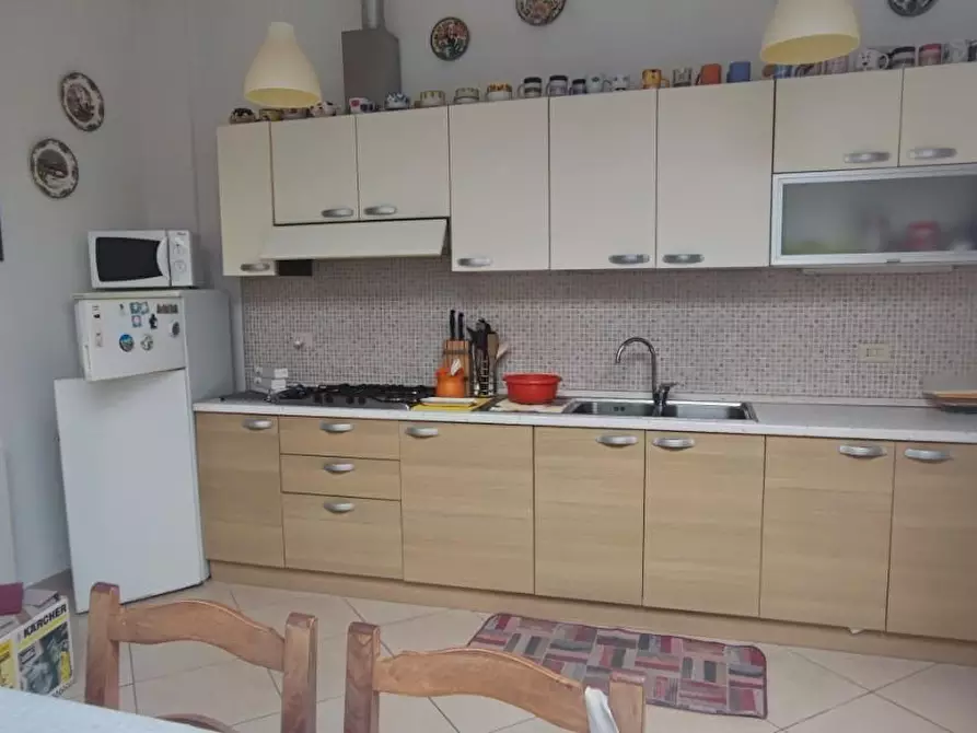 Immagine 10 di Villa in vendita  a Viareggio