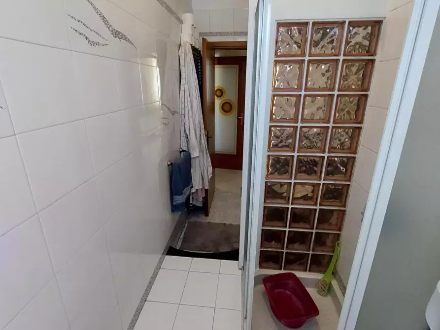 Immagine 18 di Appartamento in vendita  a Pontedera