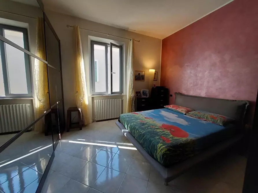 Immagine 19 di Appartamento in vendita  a Pontedera