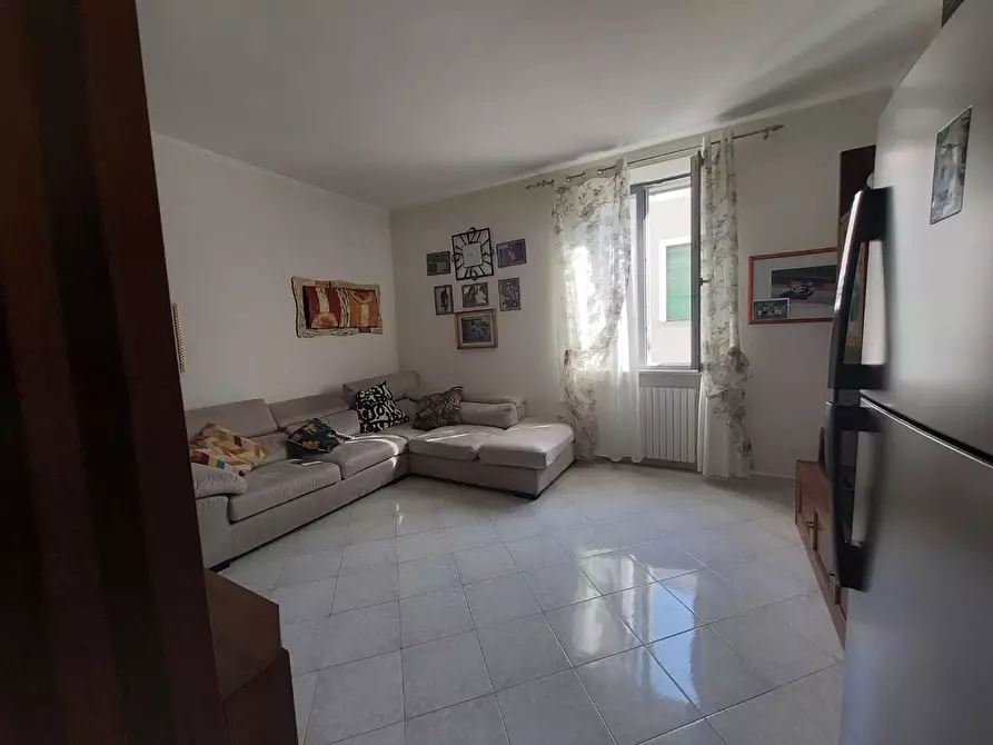 Immagine 6 di Appartamento in vendita  a Pontedera