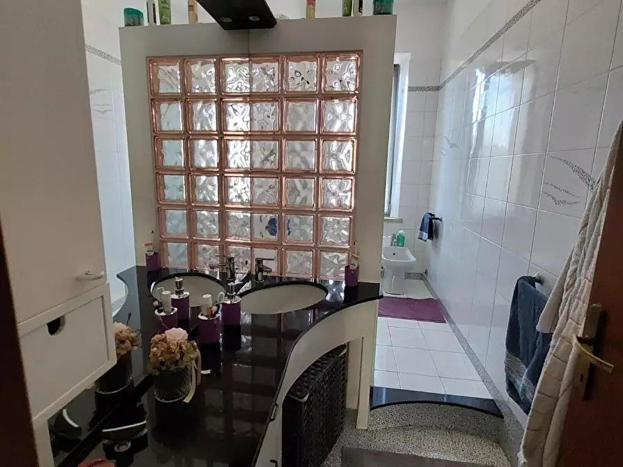 Immagine 15 di Appartamento in vendita  a Pontedera