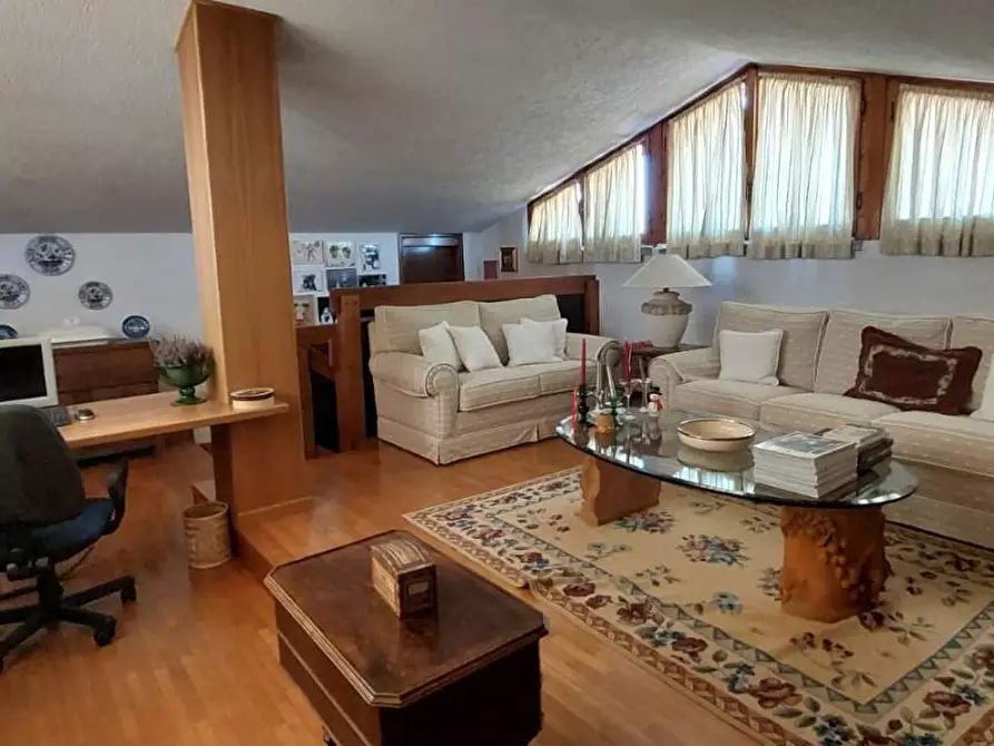 Immagine 20 di Villa in vendita  a Montelupo Fiorentino