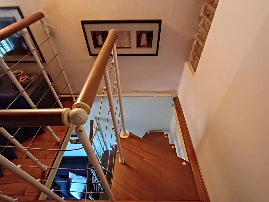 Immagine 50 di Casa colonica in vendita  a Capraia E Limite