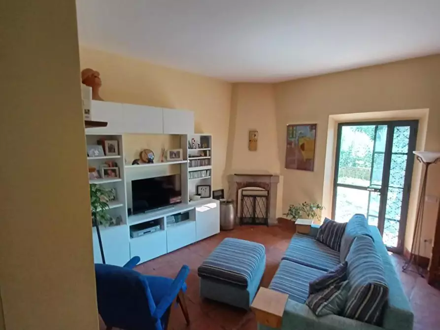 Immagine 68 di Casa colonica in vendita  a Capraia E Limite