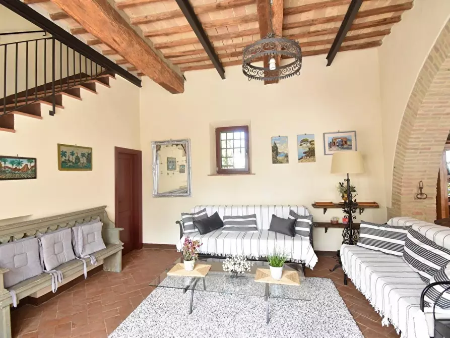 Immagine 2 di Appartamento in affitto  a Monteriggioni