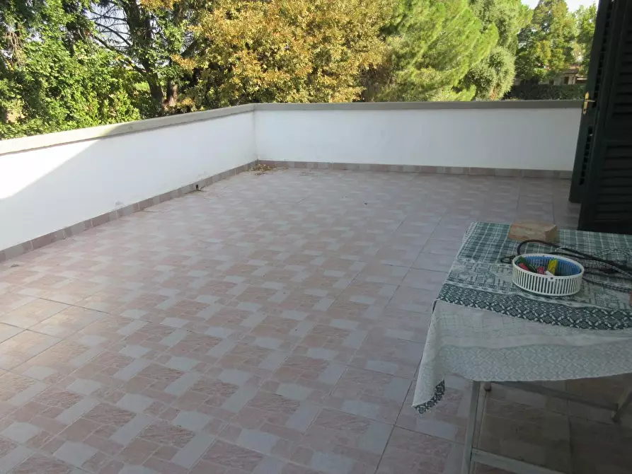 Immagine 9 di Villa in vendita  a Empoli