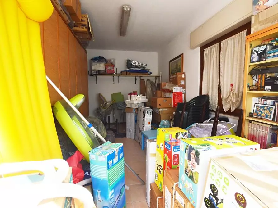 Immagine 10 di Villa in vendita  a Porcari