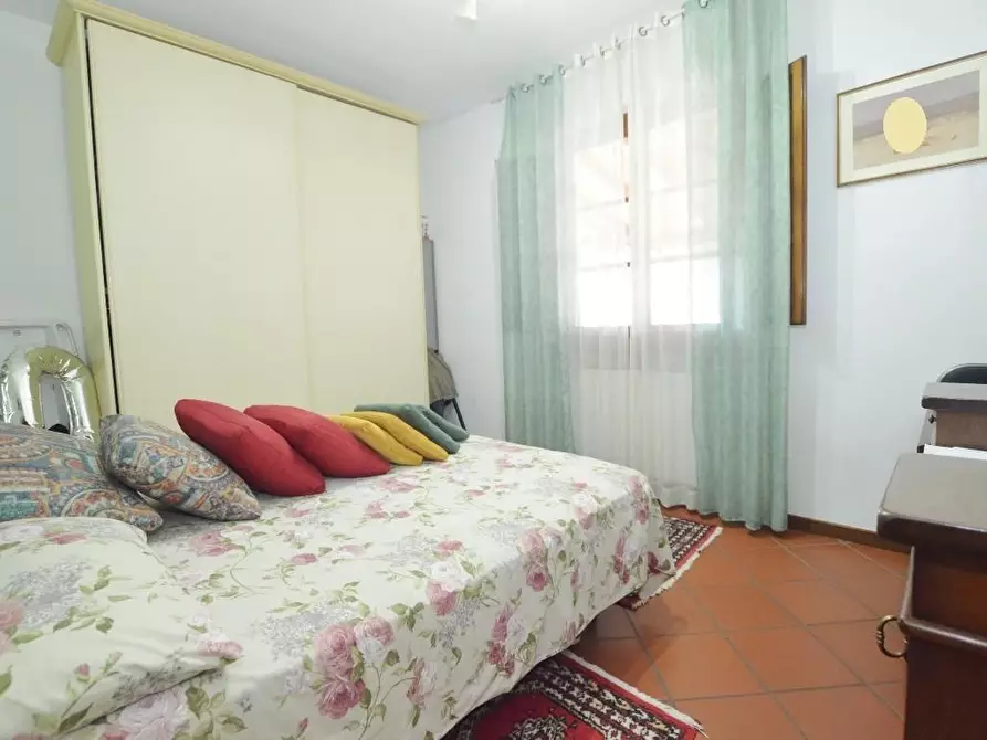 Immagine 19 di Villa in vendita  a Porcari