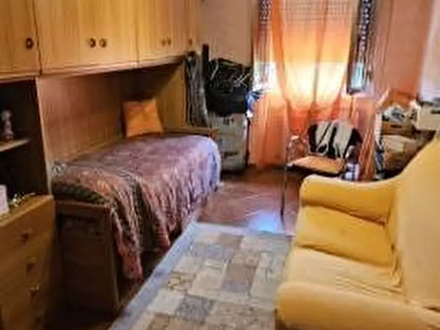 Immagine 44 di Villa in vendita  a Massa