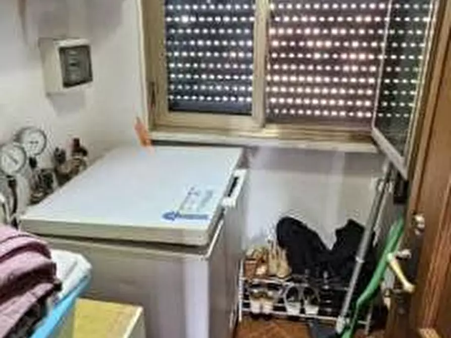 Immagine 45 di Villa in vendita  a Massa