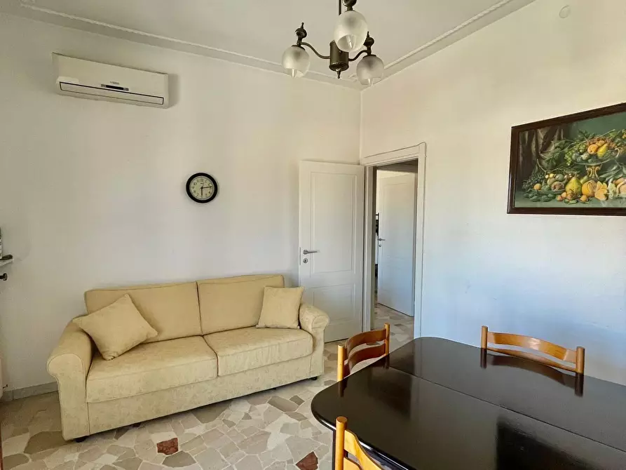 Immagine 6 di Appartamento in vendita  a Massa