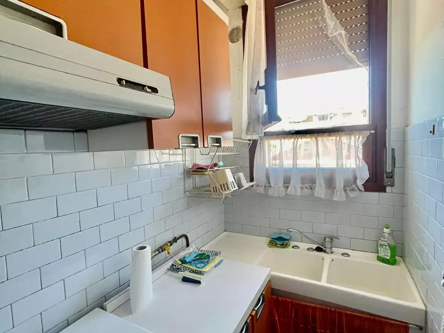 Immagine 7 di Appartamento in vendita  a Massa