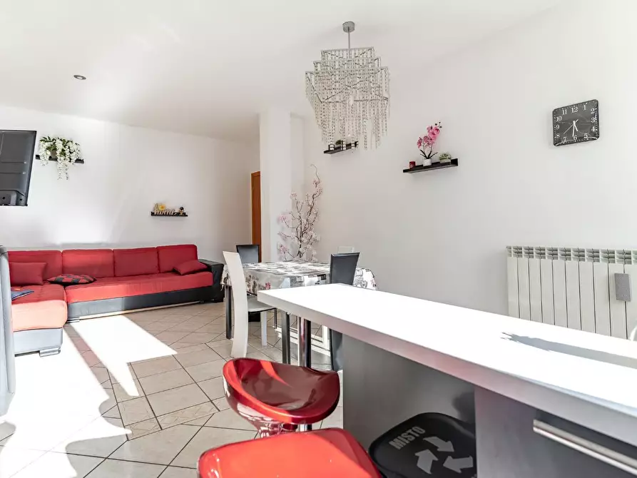 Immagine 9 di Appartamento in vendita  a Empoli