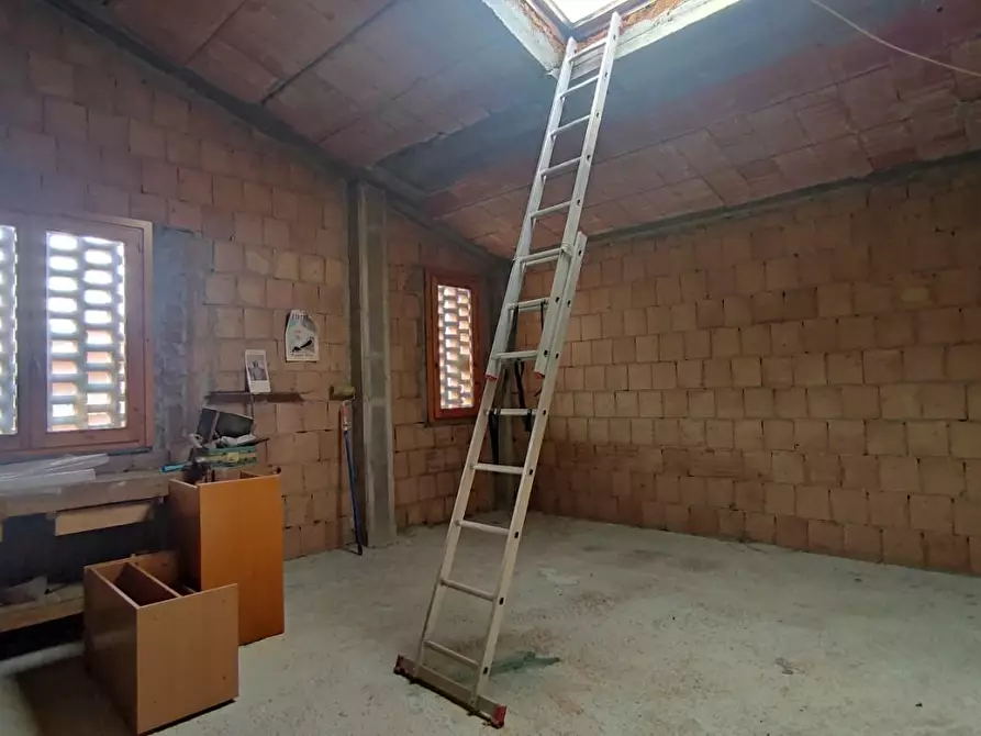 Immagine 42 di Villetta a schiera in vendita  a Fucecchio