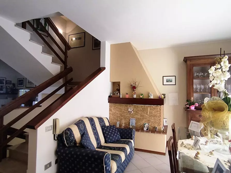 Immagine 22 di Villetta a schiera in vendita  a Fucecchio