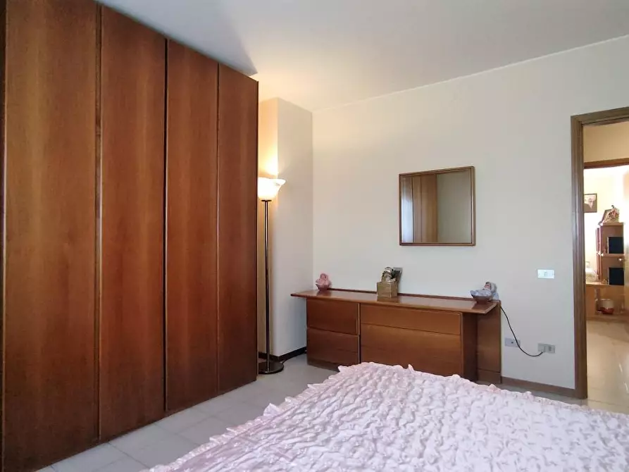 Immagine 29 di Villetta a schiera in vendita  a Fucecchio