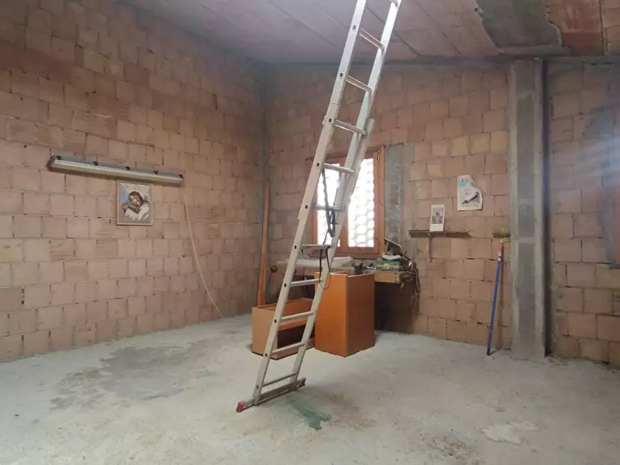 Immagine 41 di Villetta a schiera in vendita  a Fucecchio