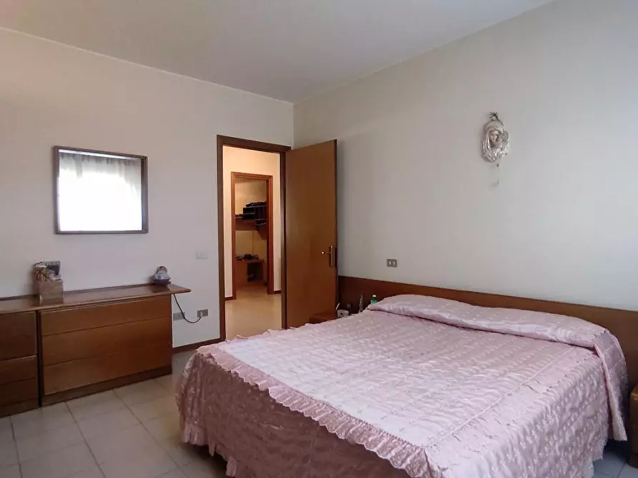 Immagine 28 di Villetta a schiera in vendita  a Fucecchio