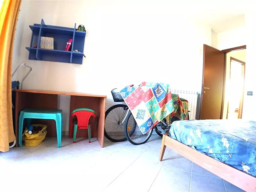 Immagine 17 di Appartamento in vendita  a Massa