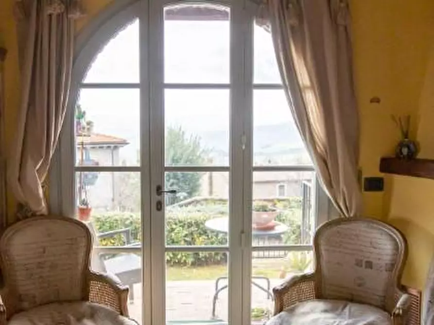 Immagine 8 di Villa in vendita  a Chianni