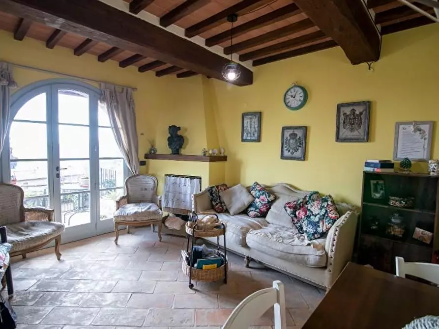 Immagine 6 di Villa in vendita  a Chianni