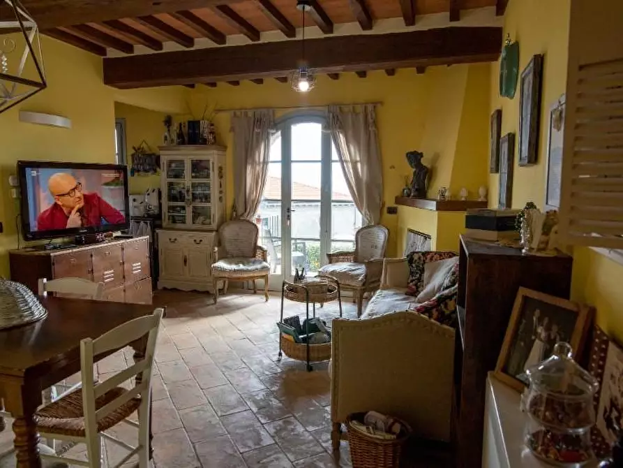 Immagine 5 di Villa in vendita  a Chianni