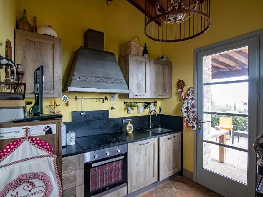 Immagine 11 di Villa in vendita  a Chianni