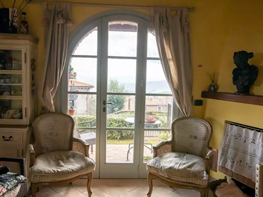 Immagine 7 di Villa in vendita  a Chianni