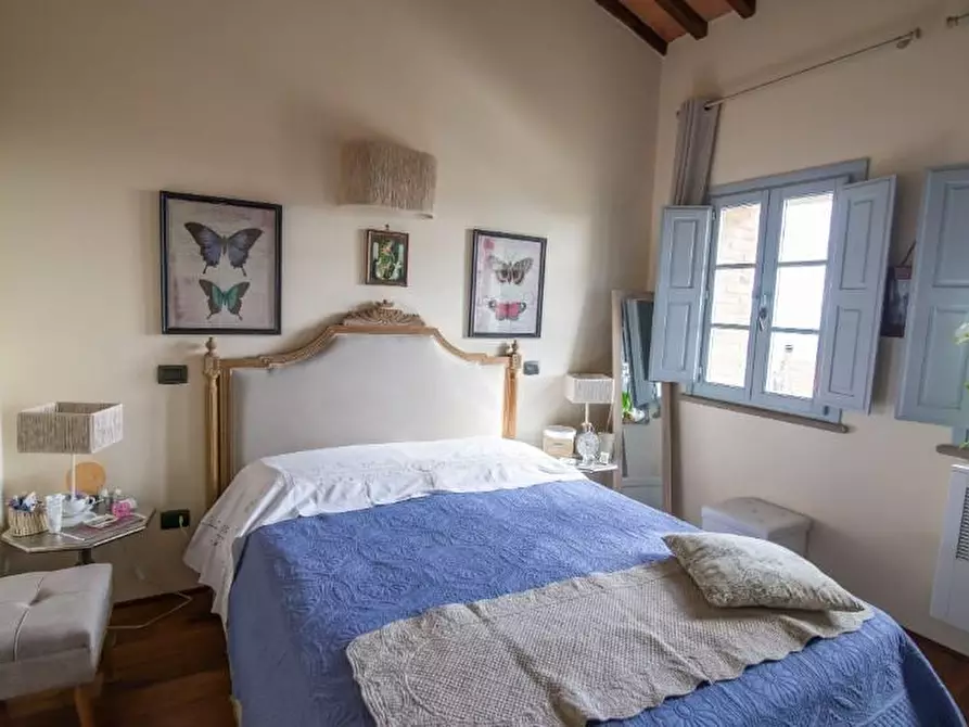 Immagine 13 di Villa in vendita  a Chianni