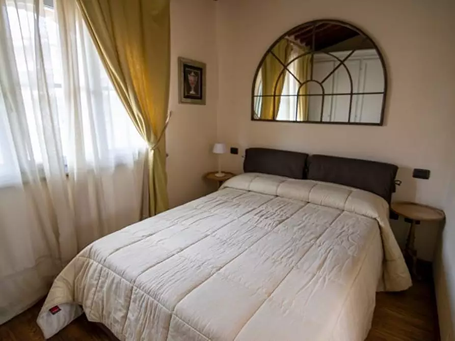 Immagine 17 di Villa in vendita  a Chianni