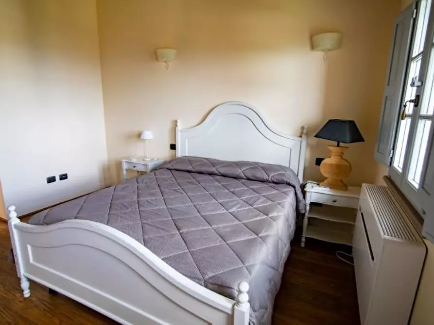 Immagine 16 di Villa in vendita  a Chianni