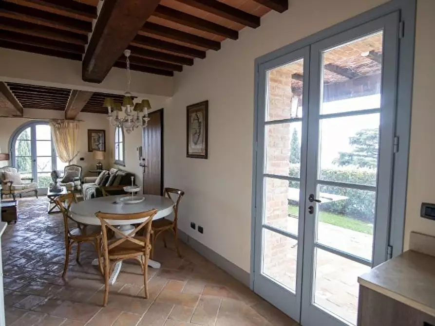 Immagine 17 di Villa in vendita  a Chianni