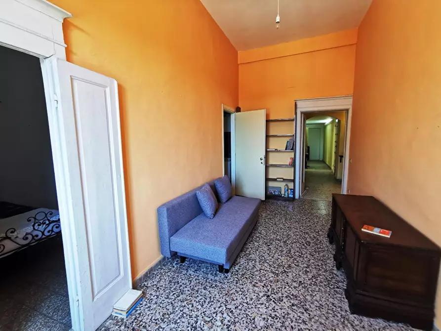 Immagine 15 di Appartamento in vendita  a Livorno