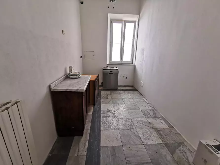 Immagine 7 di Appartamento in vendita  a Livorno